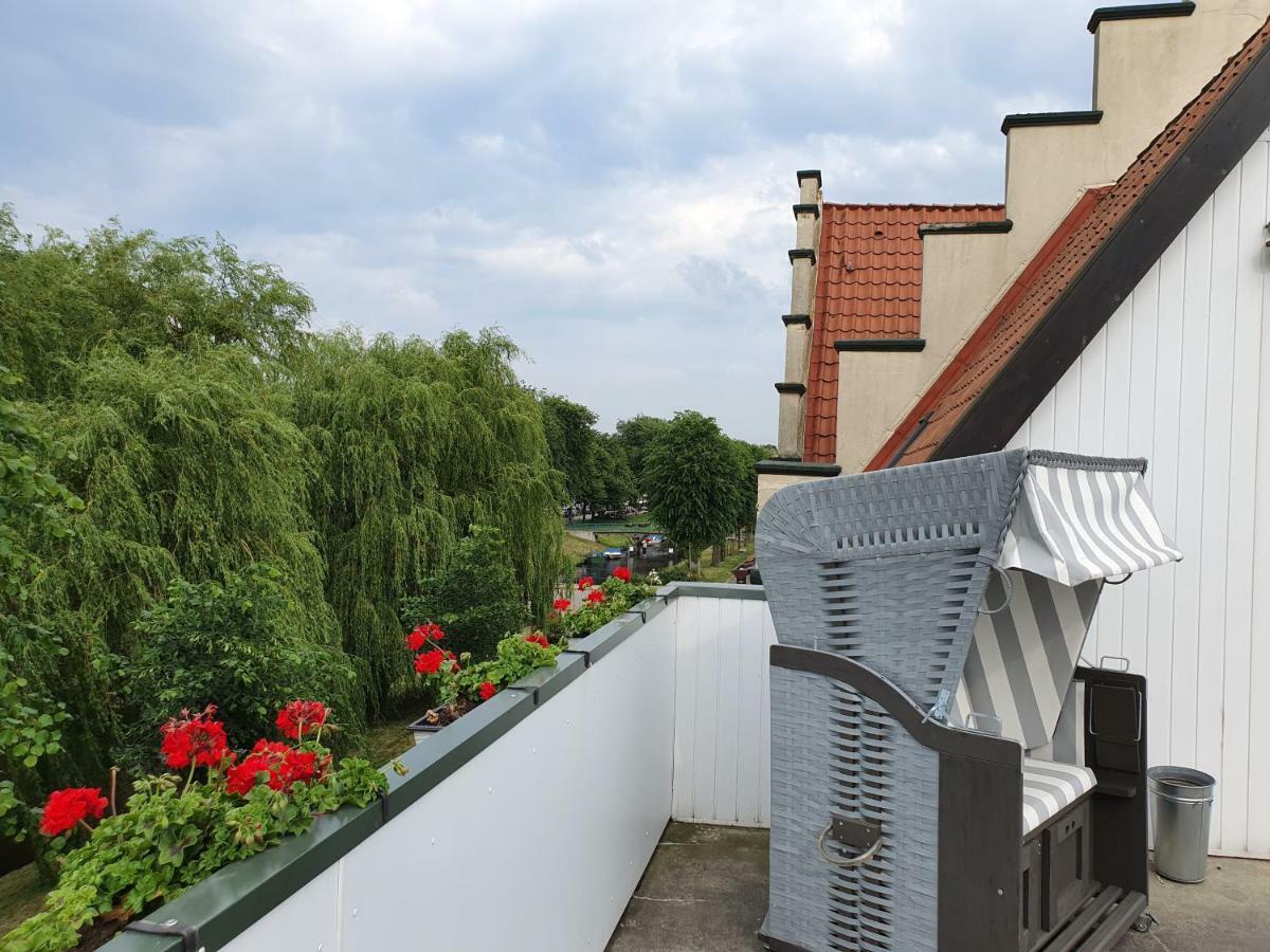 Hotel Pension Marktblick Friedrichstadt Exterior foto